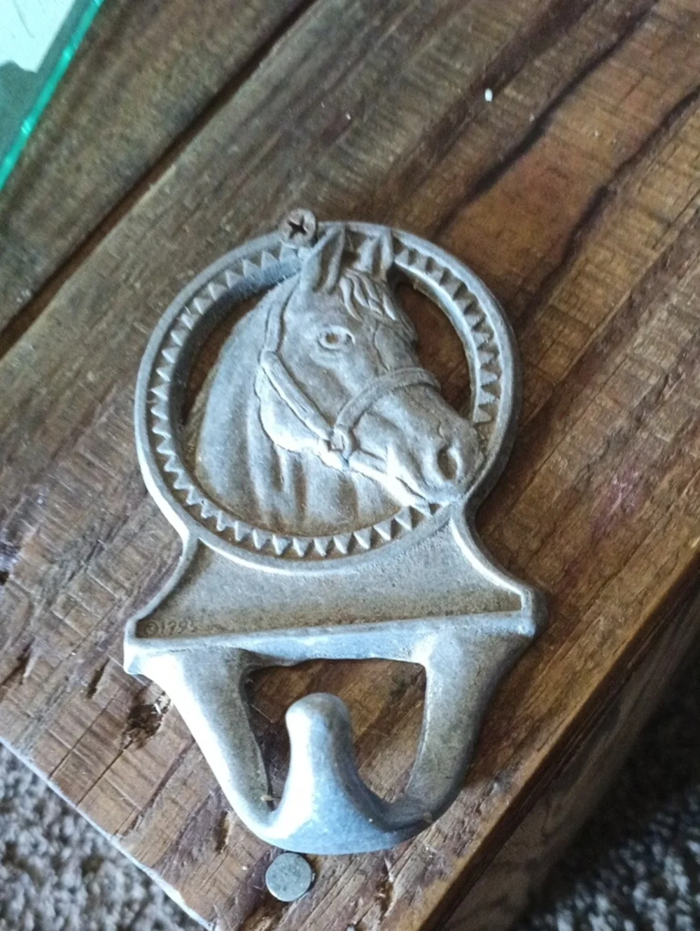 Rustic Horse Head Wall Hook in Silver